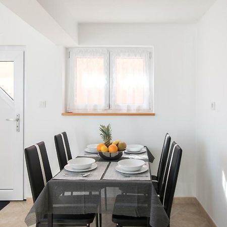 Apartment Lavanda Premantura Ngoại thất bức ảnh