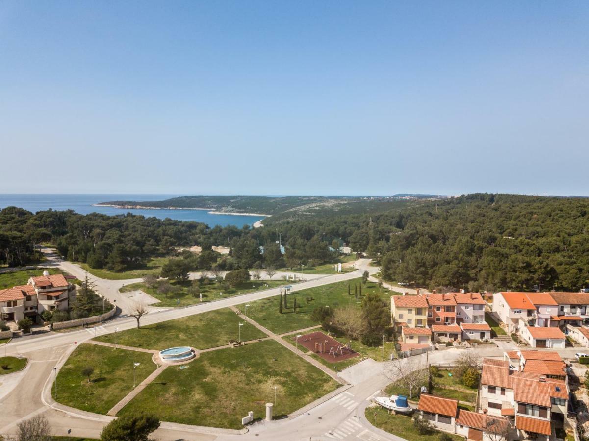Apartment Lavanda Premantura Ngoại thất bức ảnh
